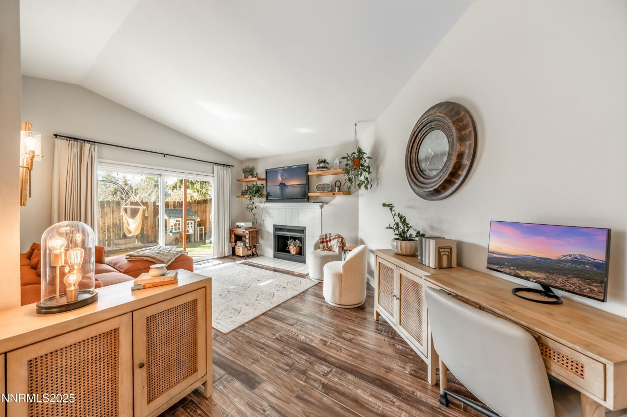 6052 Bankside Way, Reno, NV 89523 Photo