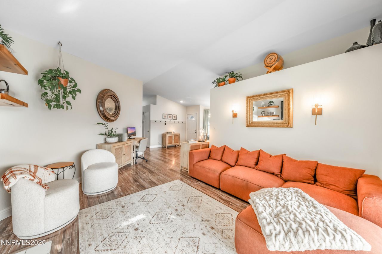 6052 Bankside Way, Reno, NV 89523 Photo