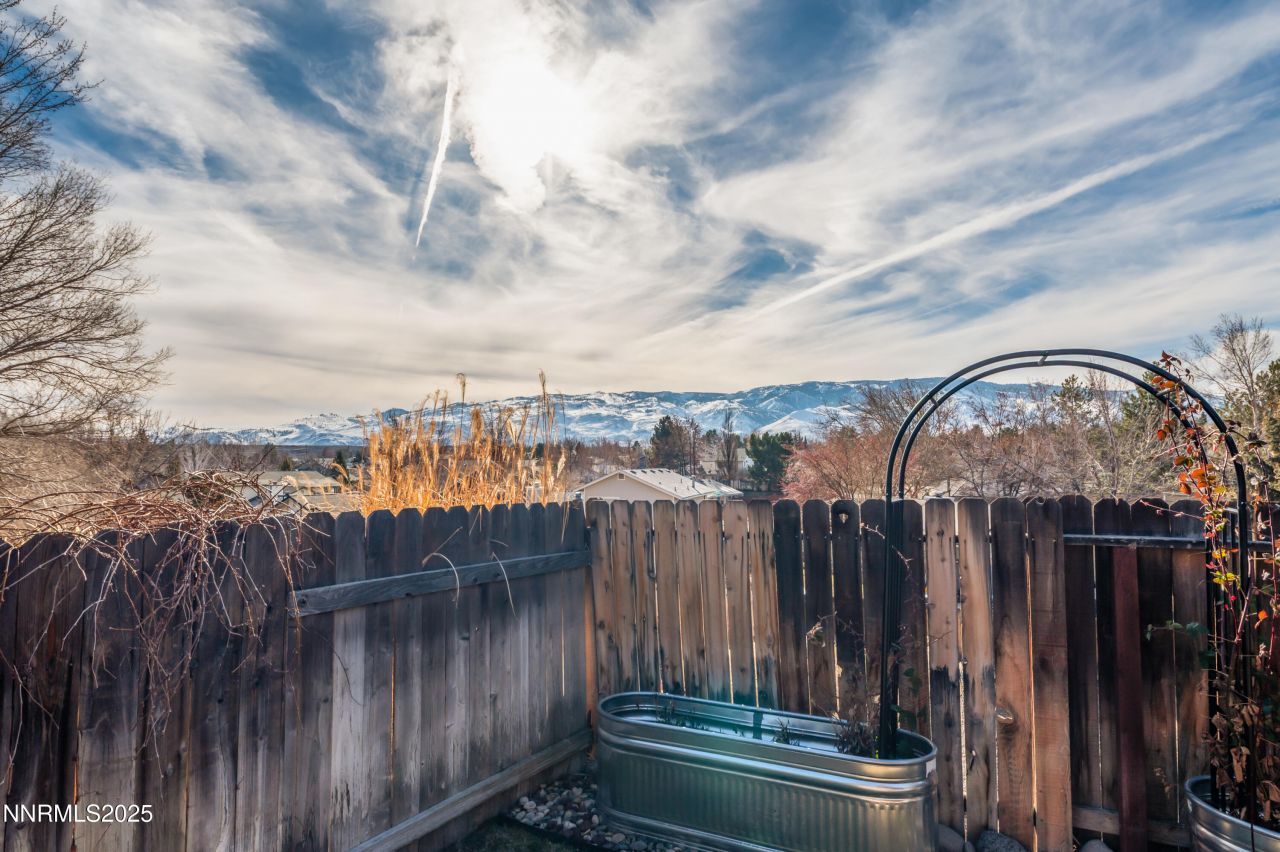 6052 Bankside Way, Reno, NV 89523 Photo