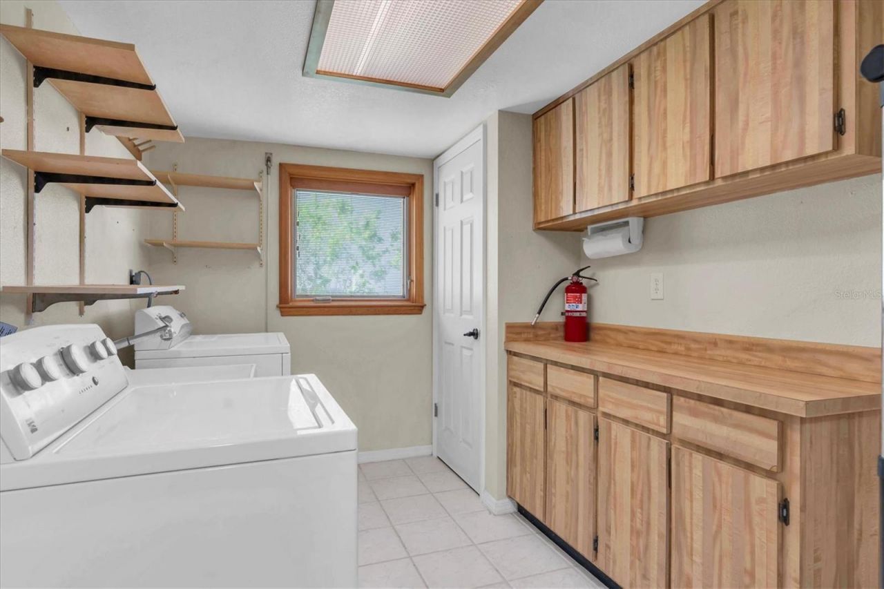 4935 62nd Avenue S, Saint Petersburg, FL 33715 Photo