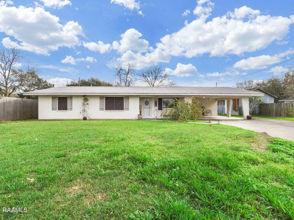 825 S Eastern Avenue , Crowley, LA 70526