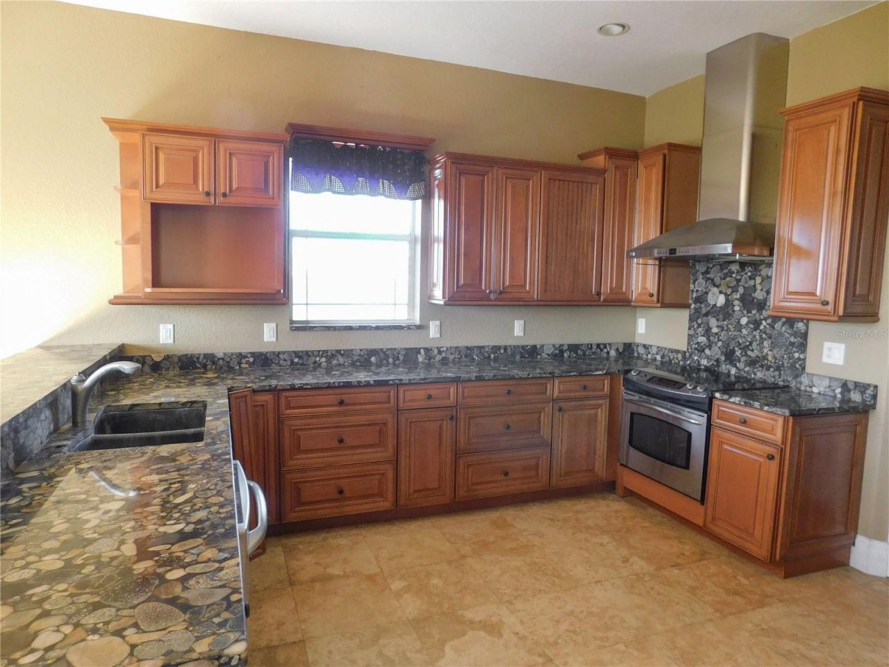 935 Bayshore Drive, Terra Ceia, FL 34250 Photo