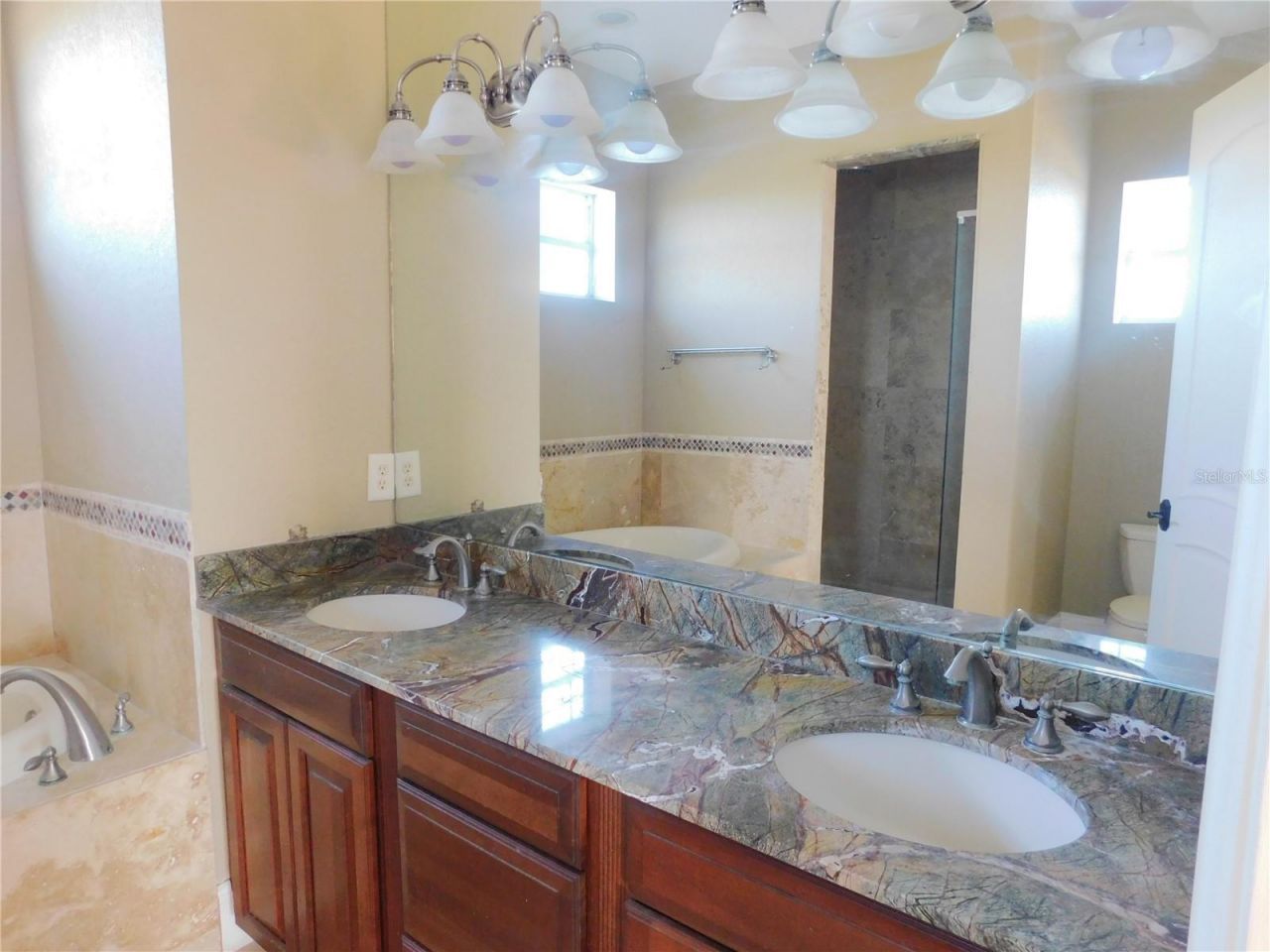 935 Bayshore Drive, Terra Ceia, FL 34250 Photo