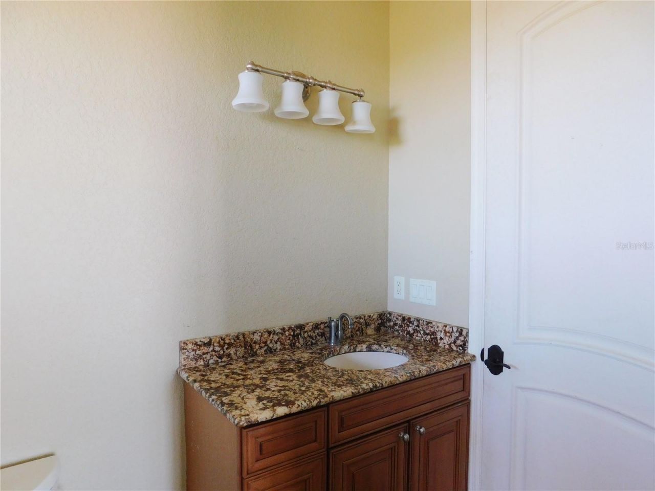 935 Bayshore Drive, Terra Ceia, FL 34250 Photo