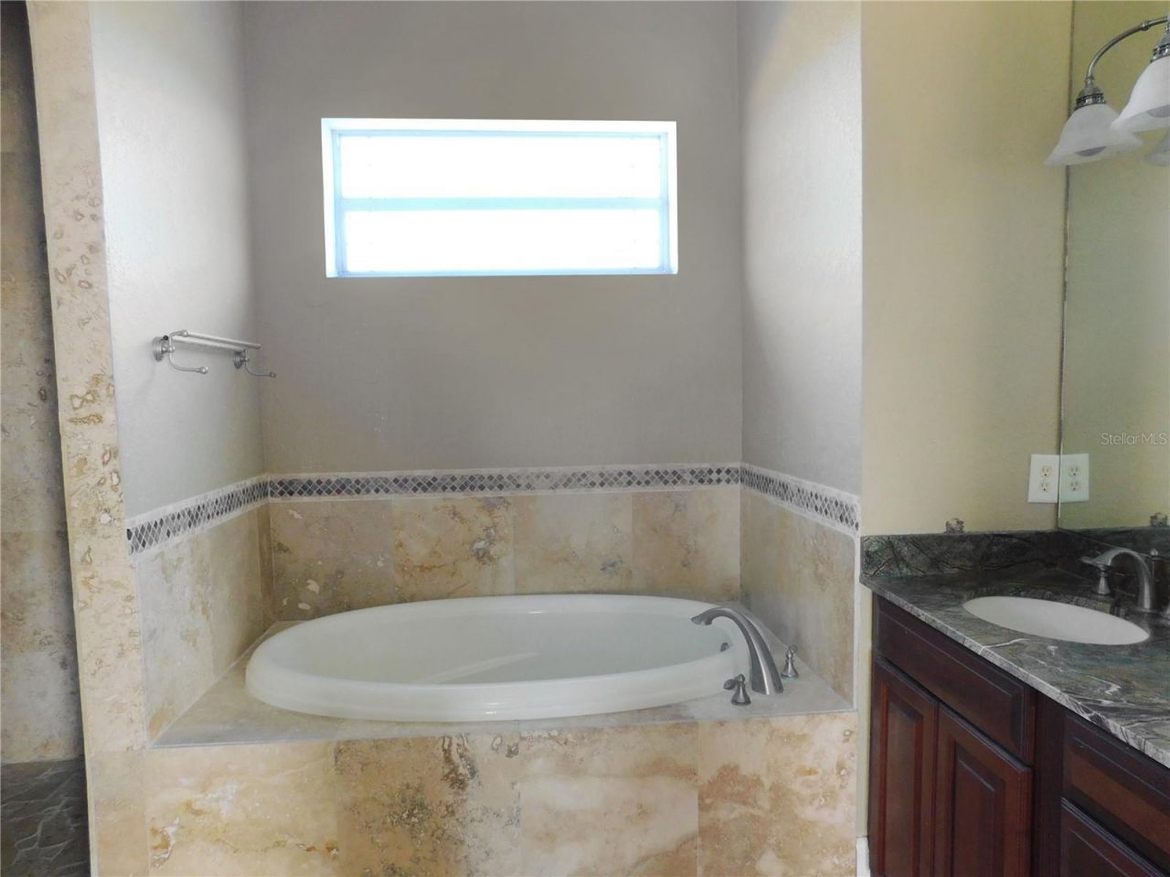 935 Bayshore Drive, Terra Ceia, FL 34250 Photo