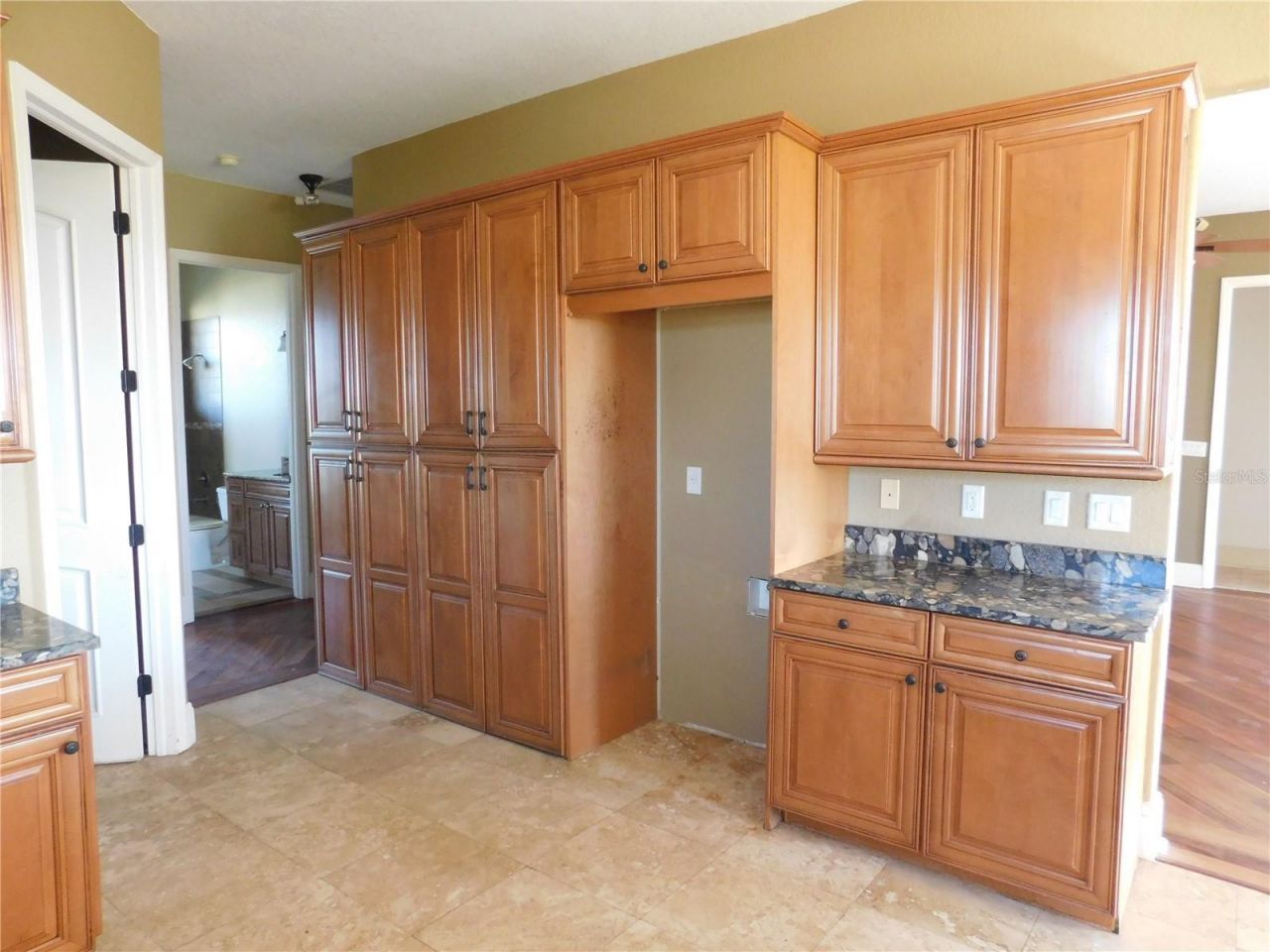 935 Bayshore Drive, Terra Ceia, FL 34250 Photo