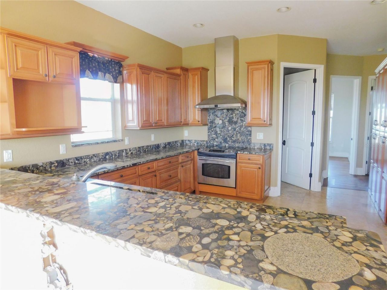 935 Bayshore Drive, Terra Ceia, FL 34250 Photo