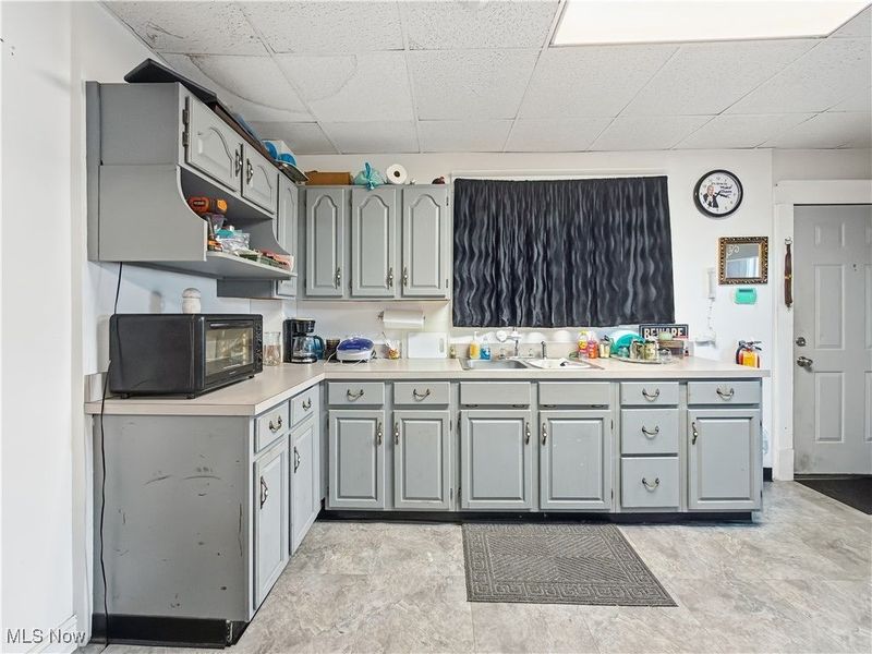 1214 E Market Street, Warren, OH 44483 Photo 13