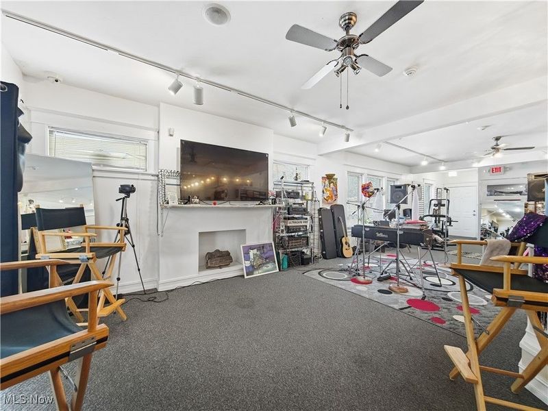 1214 E Market Street, Warren, OH 44483 Photo 19