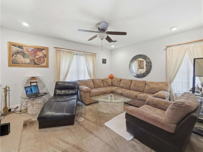 1214 E Market Street, Warren, OH 44483 Photo 6