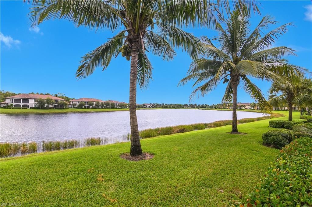 9533 Avellino Way, Unit 2914, Naples, FL 34113 Photo