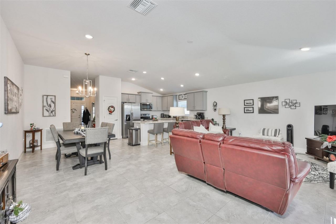 14524 Scottburgh Glen Drive, Wimauma, FL 33598 Photo