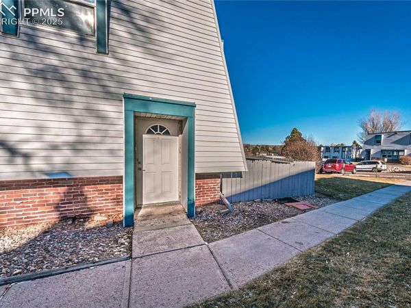 2997 E Fountain Boulevard, Colorado Springs, CO 80910