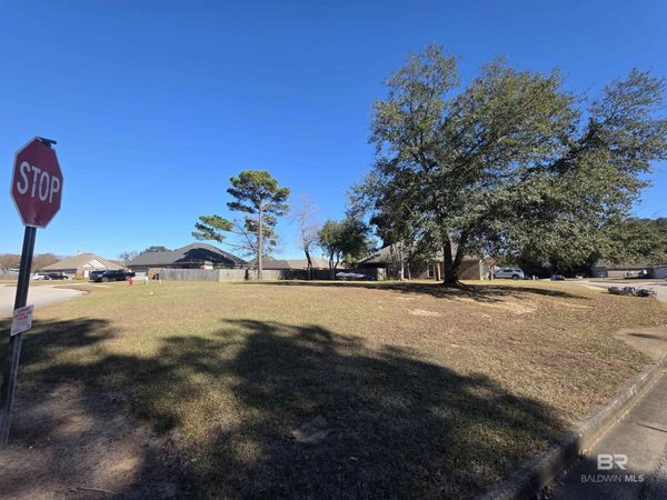 27932 Yorkshire Drive, Loxley, AL 36551