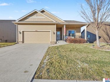 7332 N 167 Street, Bennington, NE 68007