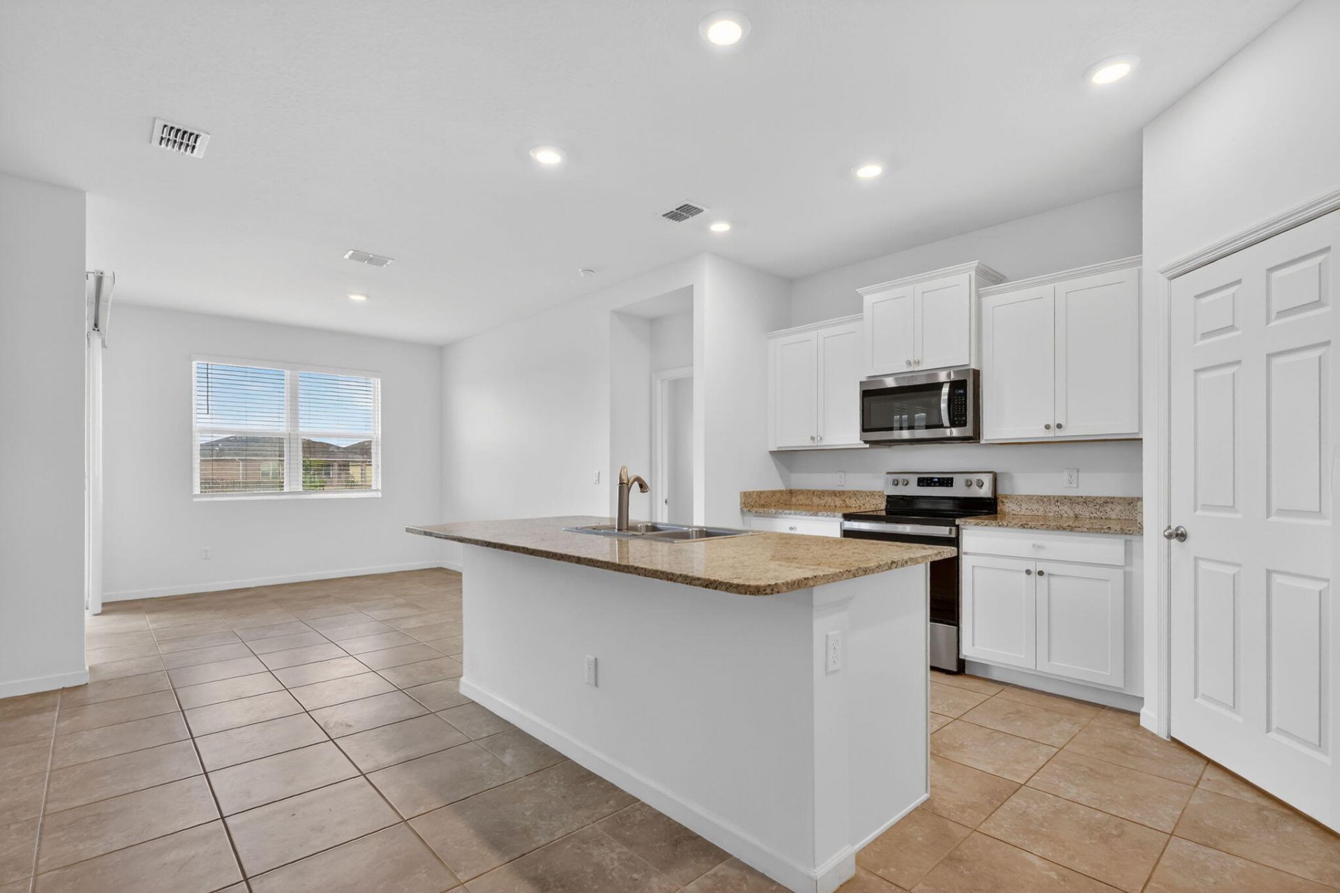 10552 SW Toren Way, Port Saint Lucie, FL 34987 Photo