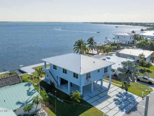 1631 Sunrise Drive, Big Pine Key, FL 33043