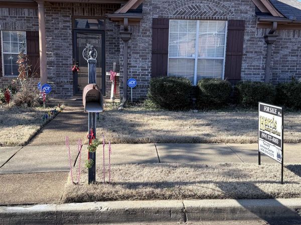 1725 SOUTHALL ST, Cordova, TN 38016