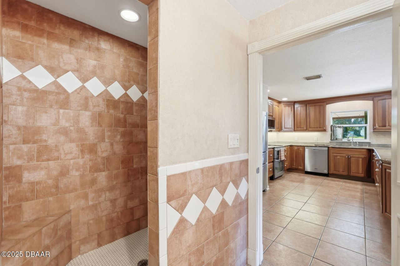 191 Howes Street, Oak Hill, FL 32759 Photo