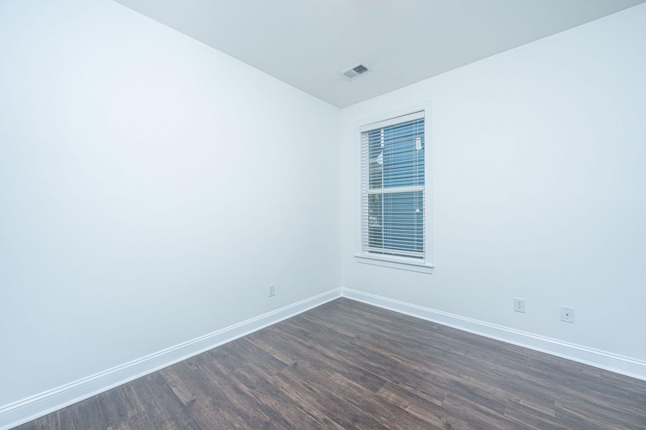 1574 Seabago Drive Photo 32