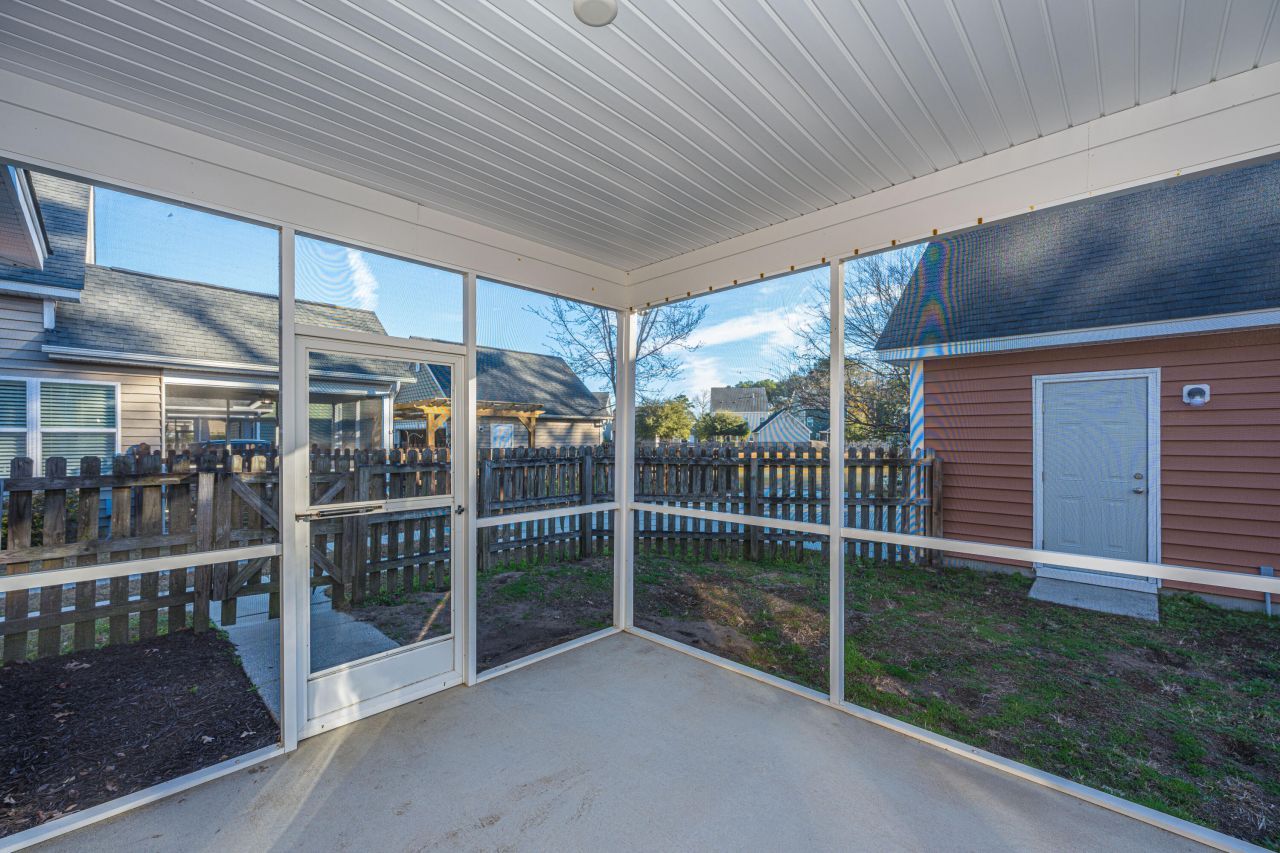 1574 Seabago Drive Photo 36