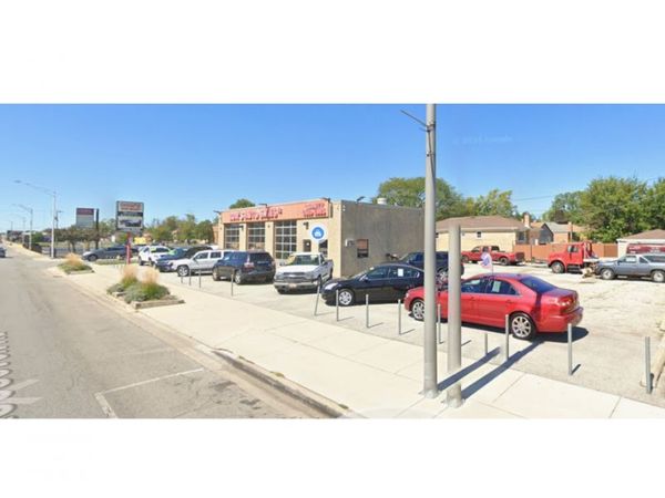 1119 W Roosevelt Road, Maywood, IL 60153