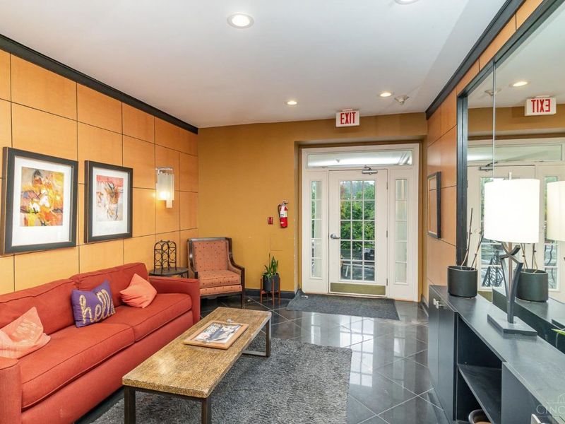 964 Auburnview Drive, Unit 3E, Cincinnati, OH 45206 Photo 7