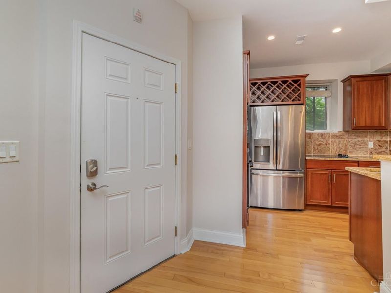 964 Auburnview Drive, Unit 3E, Cincinnati, OH 45206 Photo 8