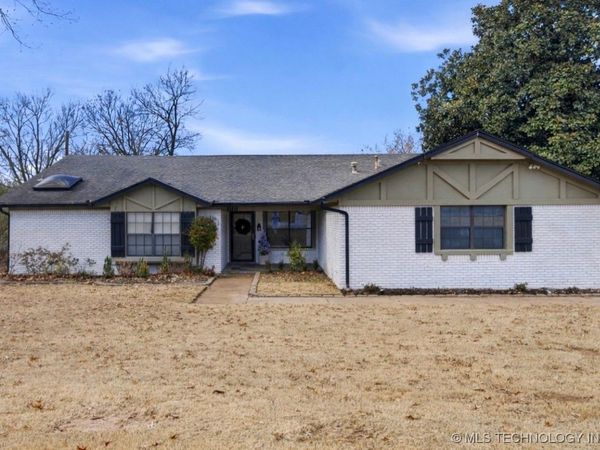 11618 S 74th East Avenue, Bixby, OK 74008