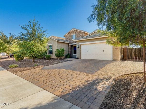 9383 W VIA DEL SOL Drive, Peoria, AZ 85383