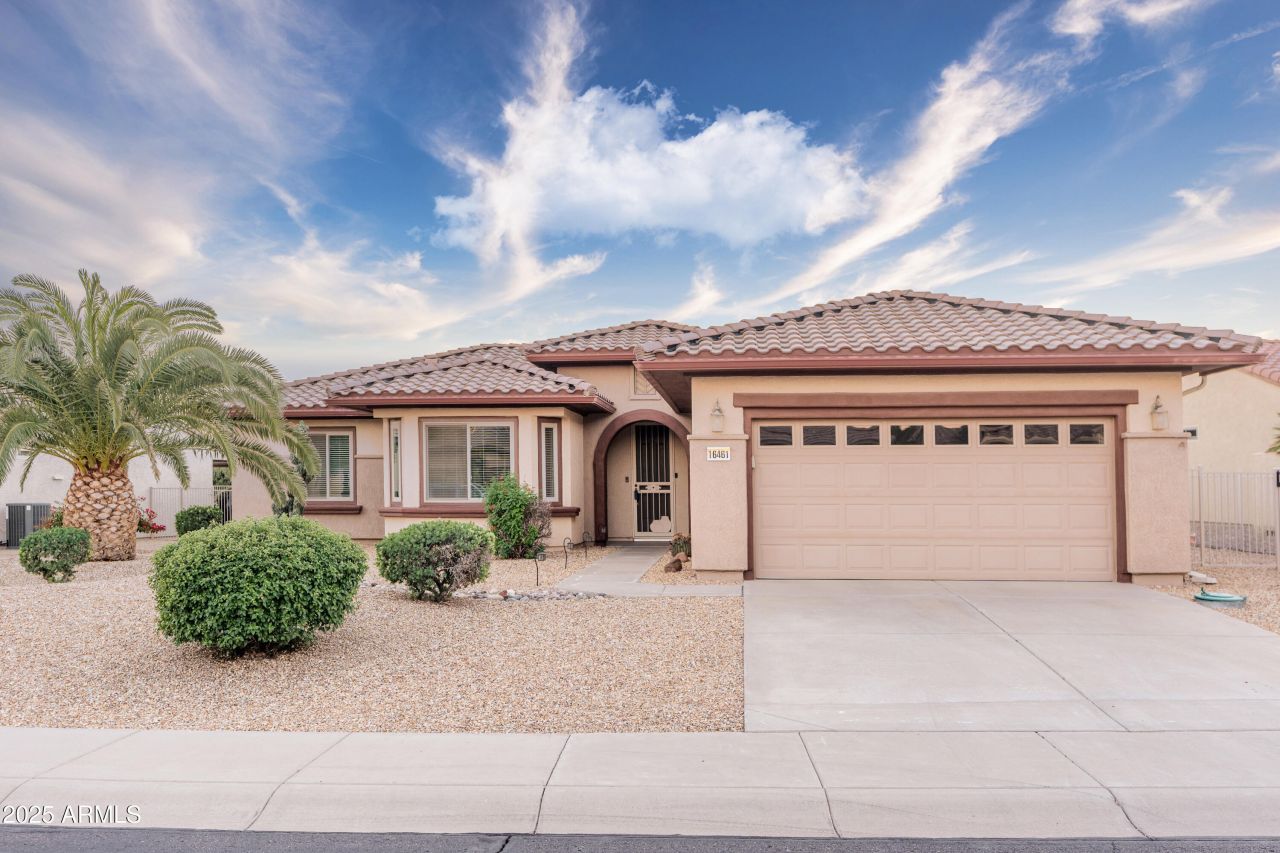 16461 W Juniper Court, Surprise, AZ 85387 Main Photo