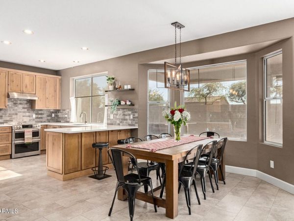 1721 W SOUTH FORK Drive, Phoenix, AZ 85045