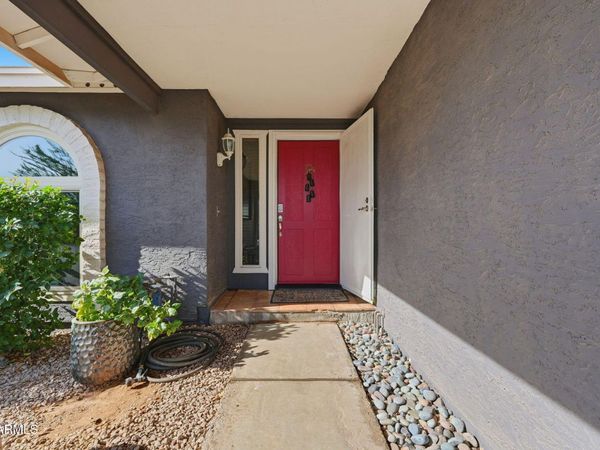 1504 N IOWA Street, Chandler, AZ 85225
