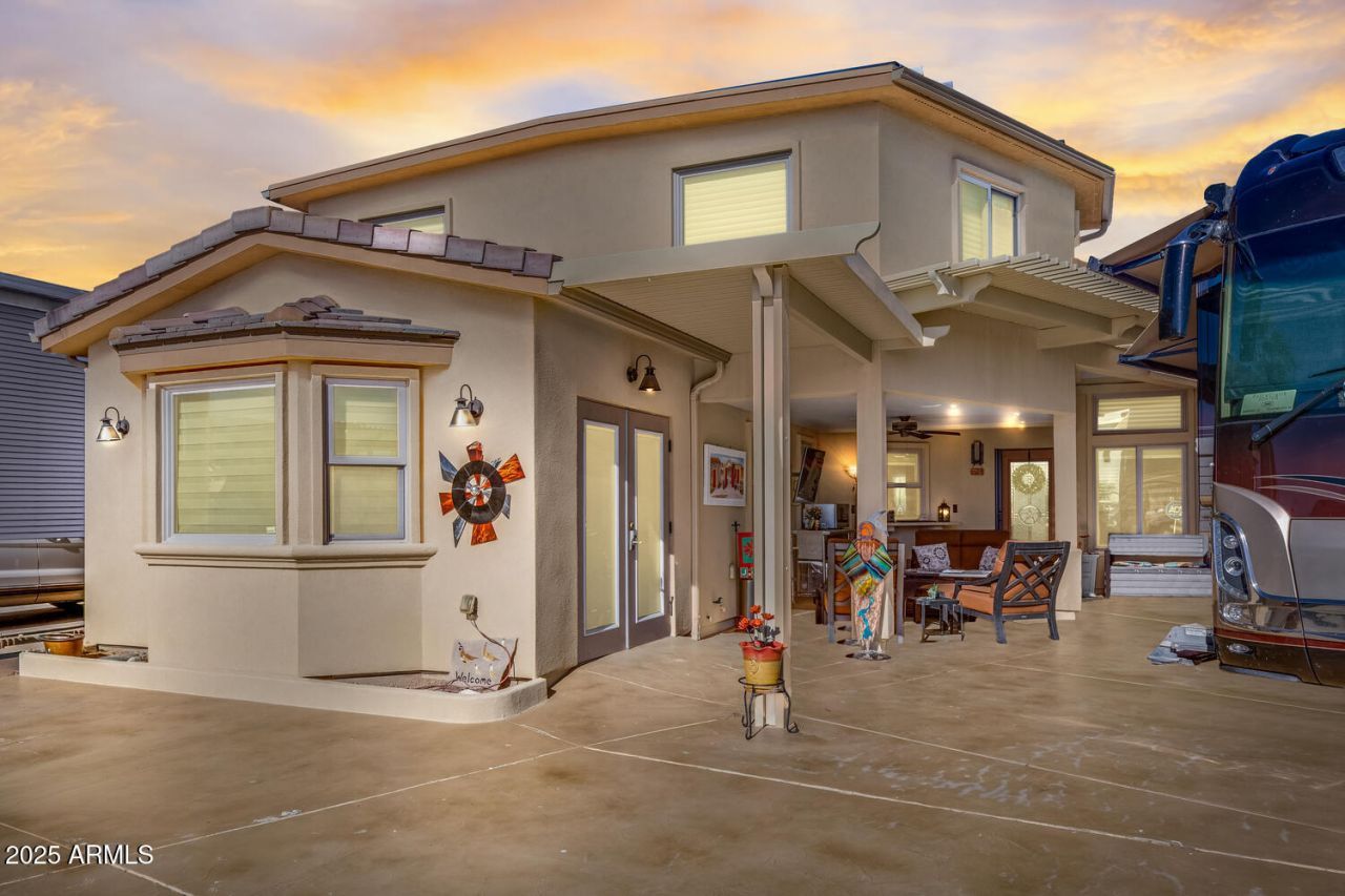 17200 W Bell Road, Lot #975, Surprise, AZ 85374 Main Photo