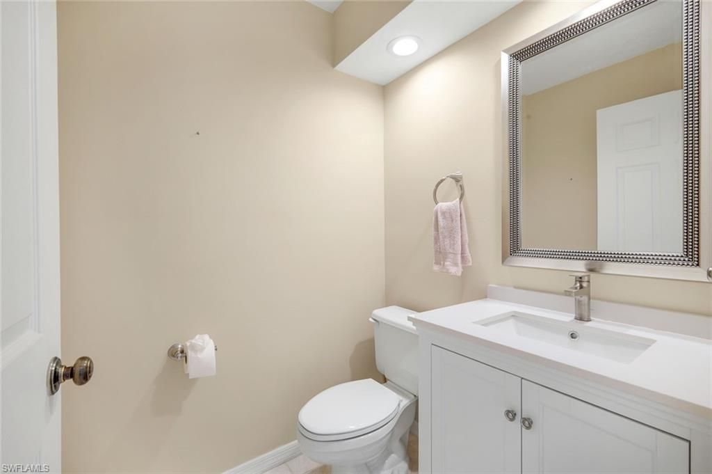 20090 Golden Panther Dr, Unit 4, Estero, FL 33928 Photo
