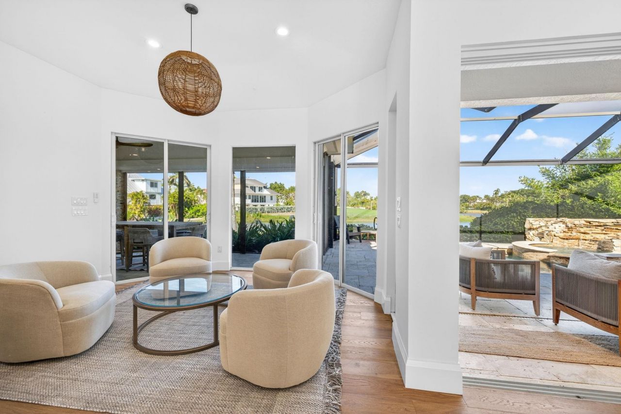 9008 Mockingbird Drive, Sanibel, FL 33957 Photo