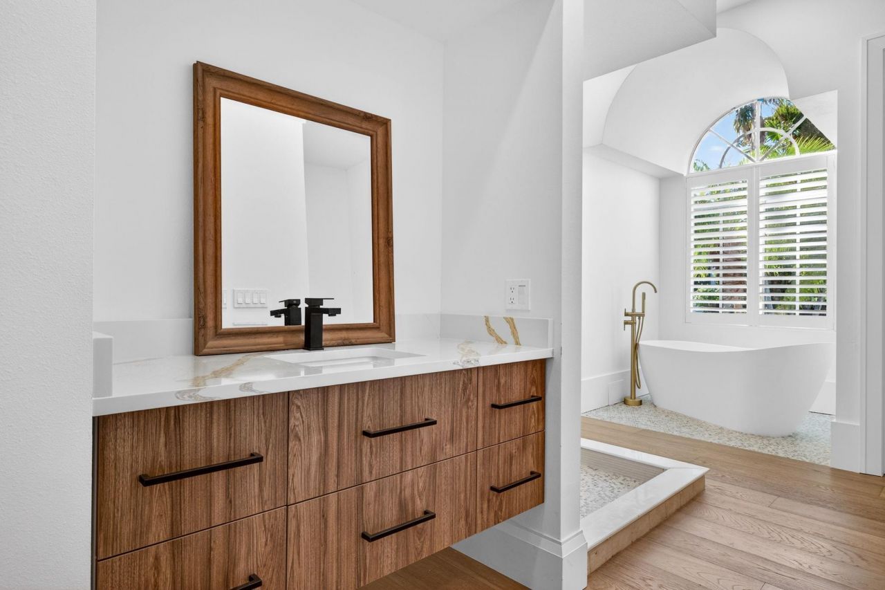 9008 Mockingbird Drive, Sanibel, FL 33957 Photo