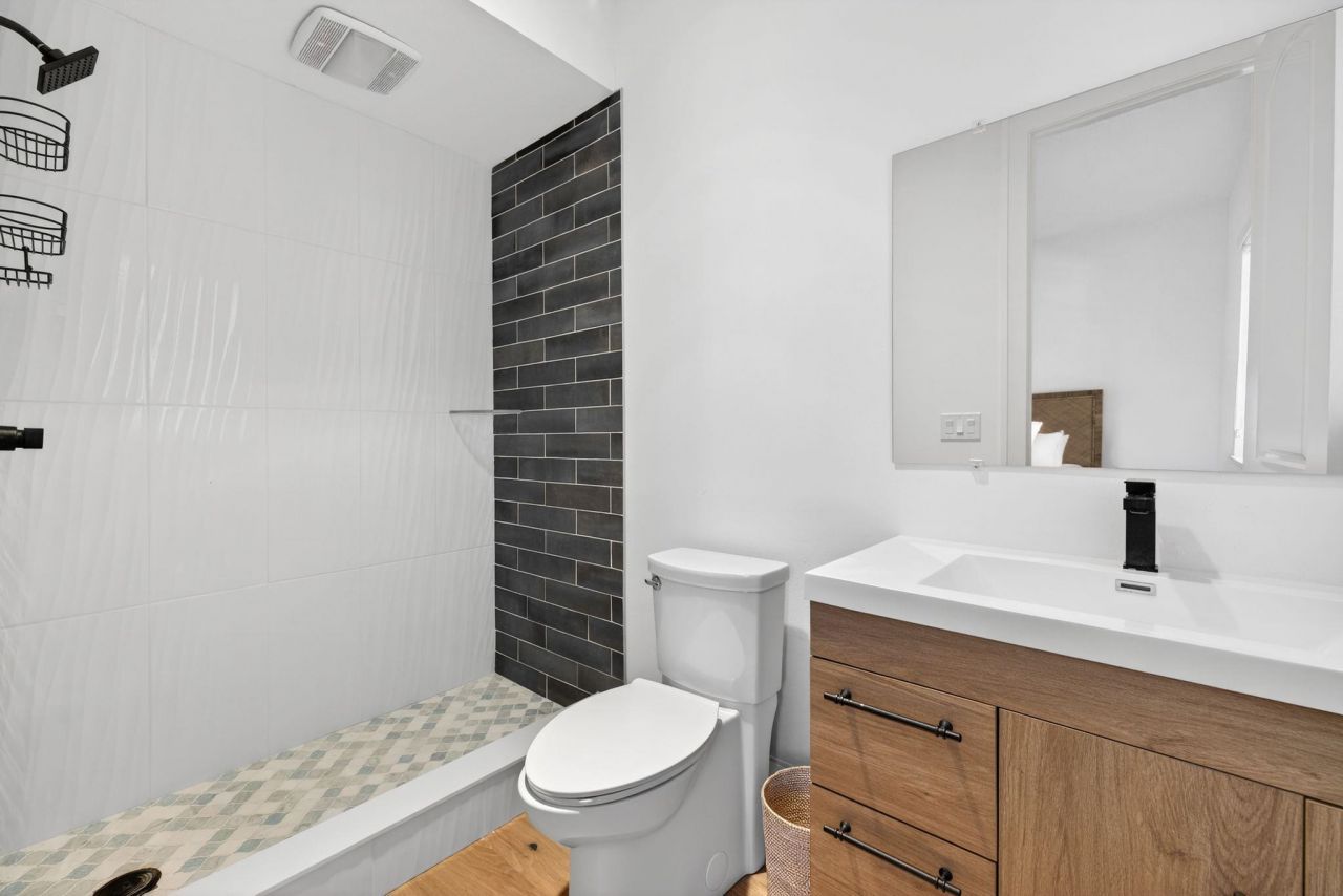 9008 Mockingbird Drive, Sanibel, FL 33957 Photo