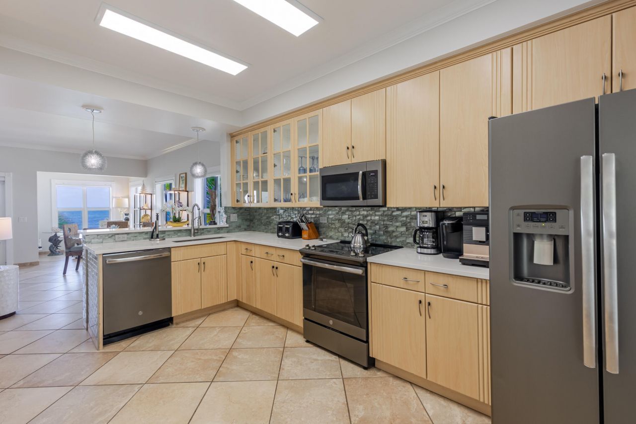 5960 Peninsular Avenue, Unit 111, Stock Island, FL 33040 Photo