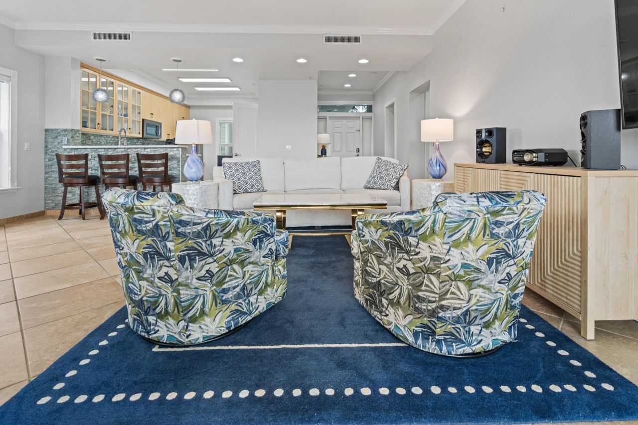 5960 Peninsular Avenue, Unit 111, Stock Island, FL 33040 Photo