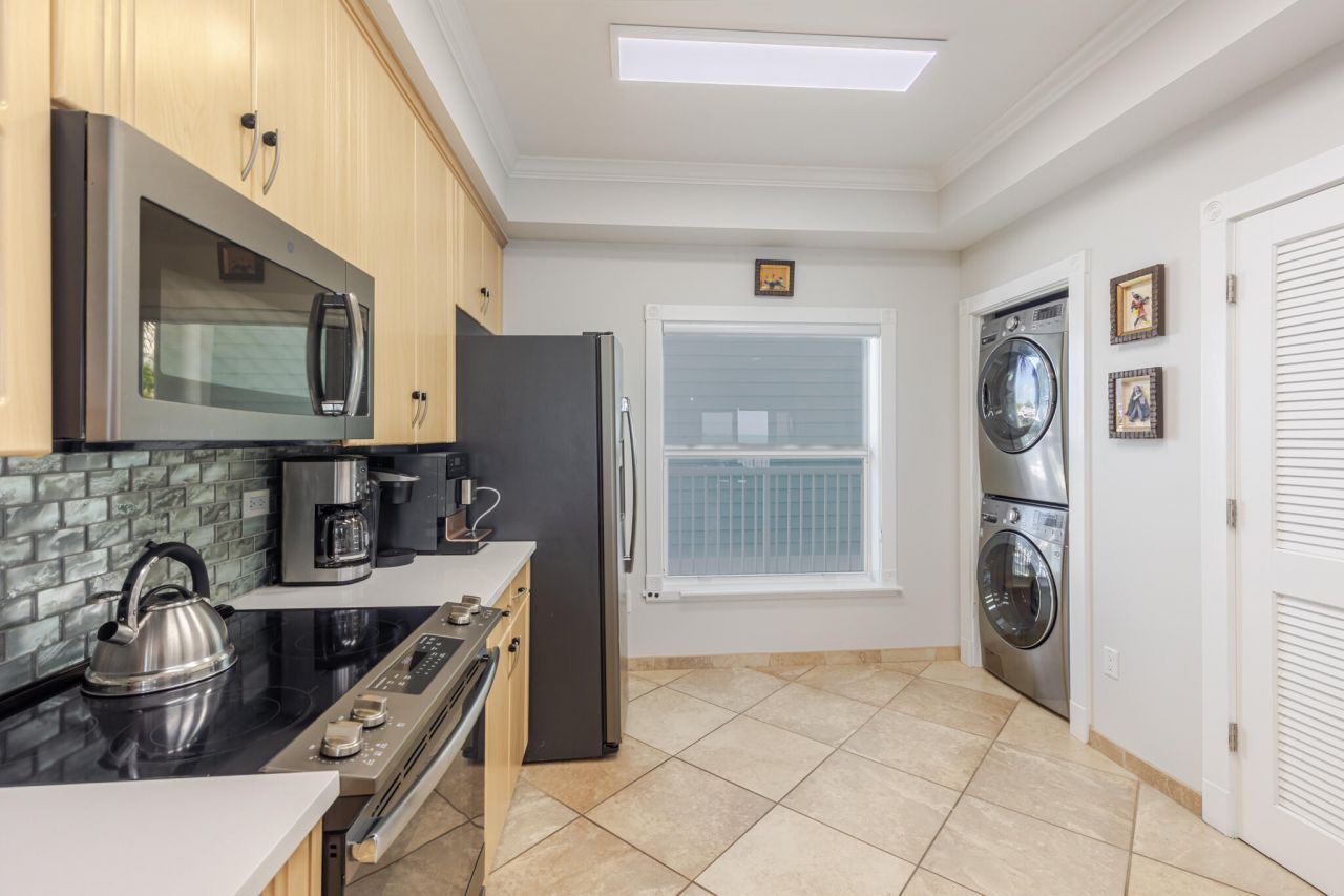 5960 Peninsular Avenue, Unit 111, Stock Island, FL 33040 Photo