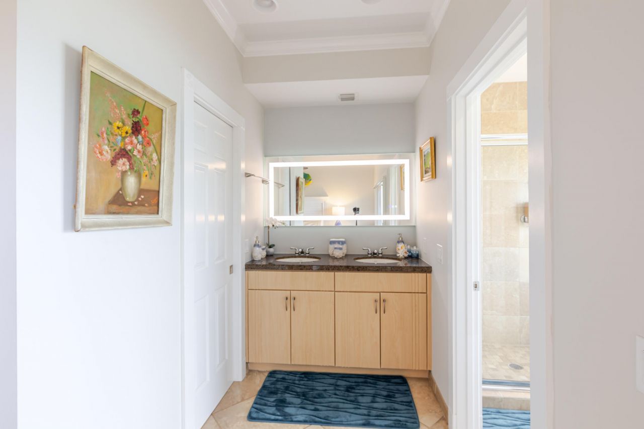 5960 Peninsular Avenue, Unit 111, Stock Island, FL 33040 Photo