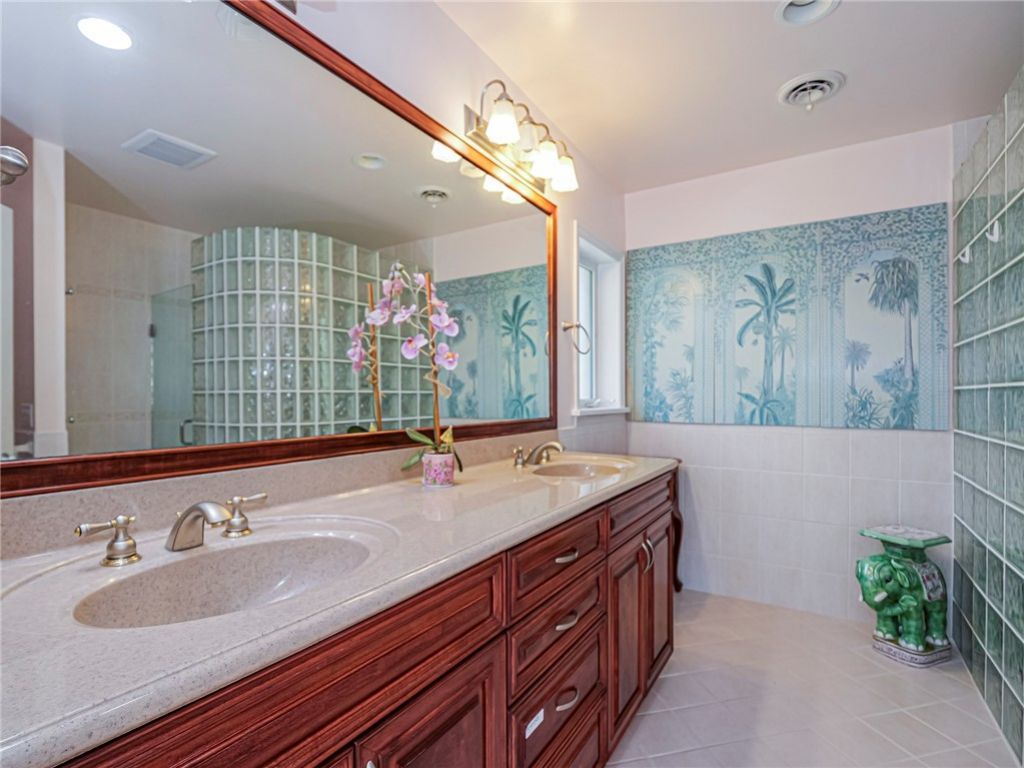 11 Starfish Drive, Vero Beach, FL 32960 Photo