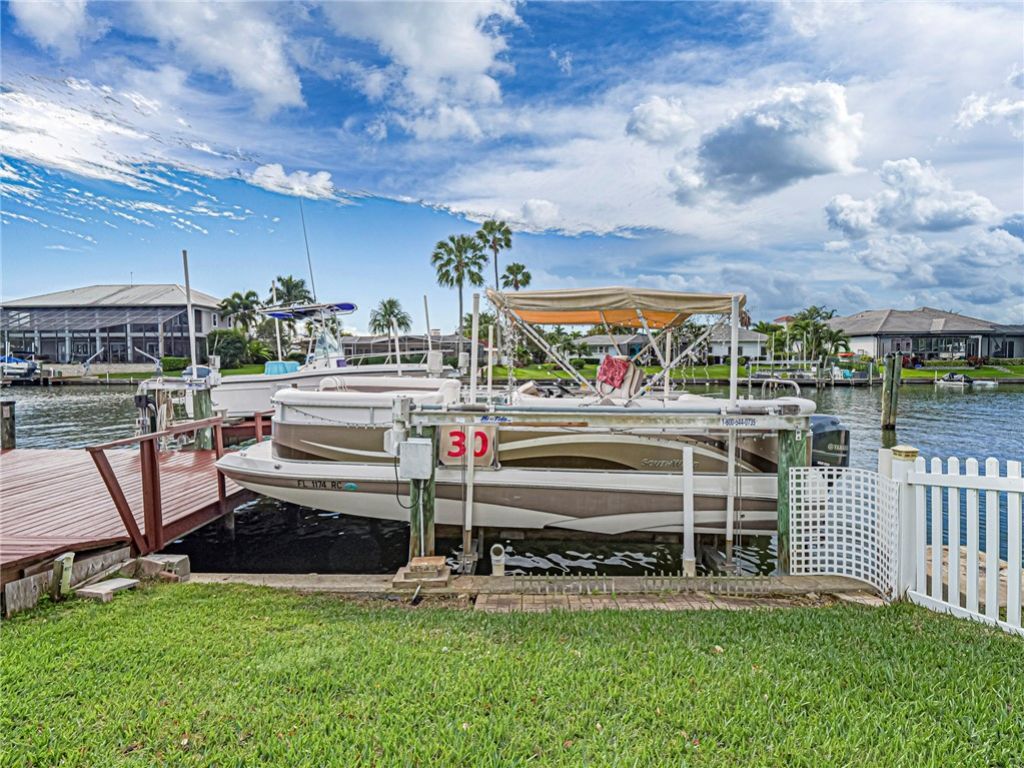 11 Starfish Drive, Vero Beach, FL 32960 Photo