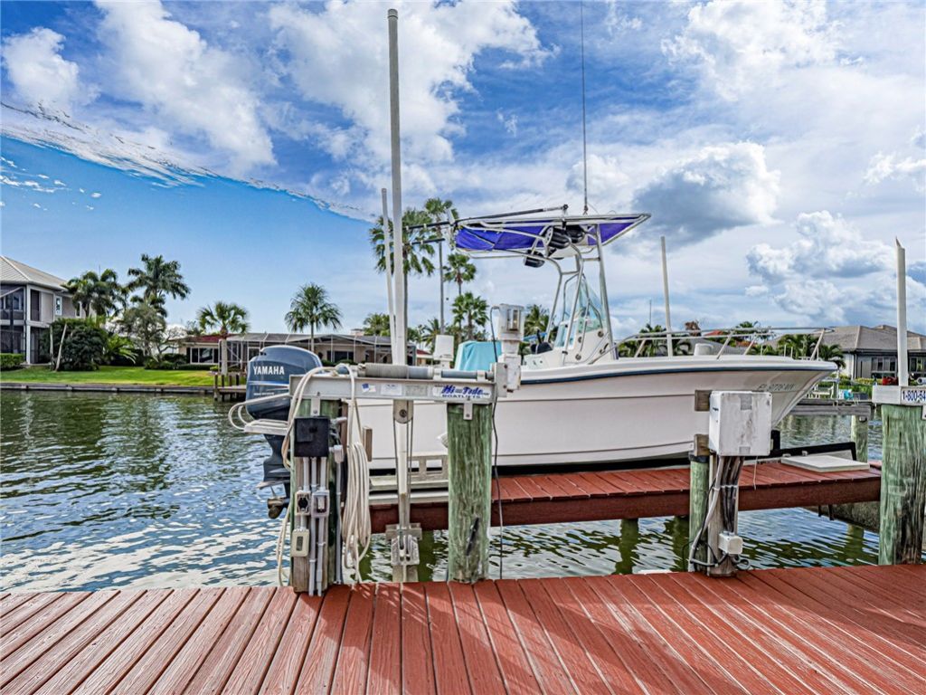 11 Starfish Drive, Vero Beach, FL 32960 Photo