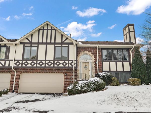 17565 Windsor Parkway, Tinley Park, IL 60487