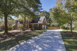 271 Sheringham Road photo 4