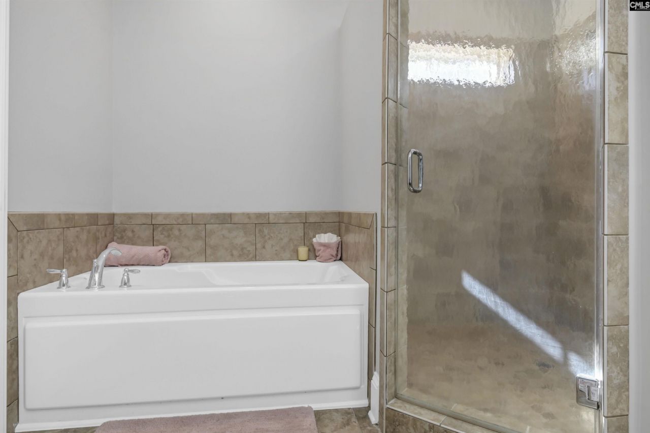 271 Sheringham Road Photo 19