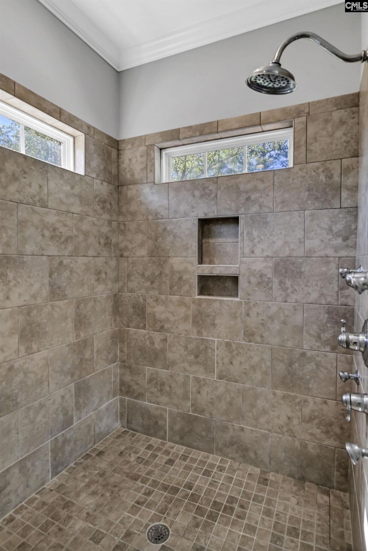 271 Sheringham Road Photo 20