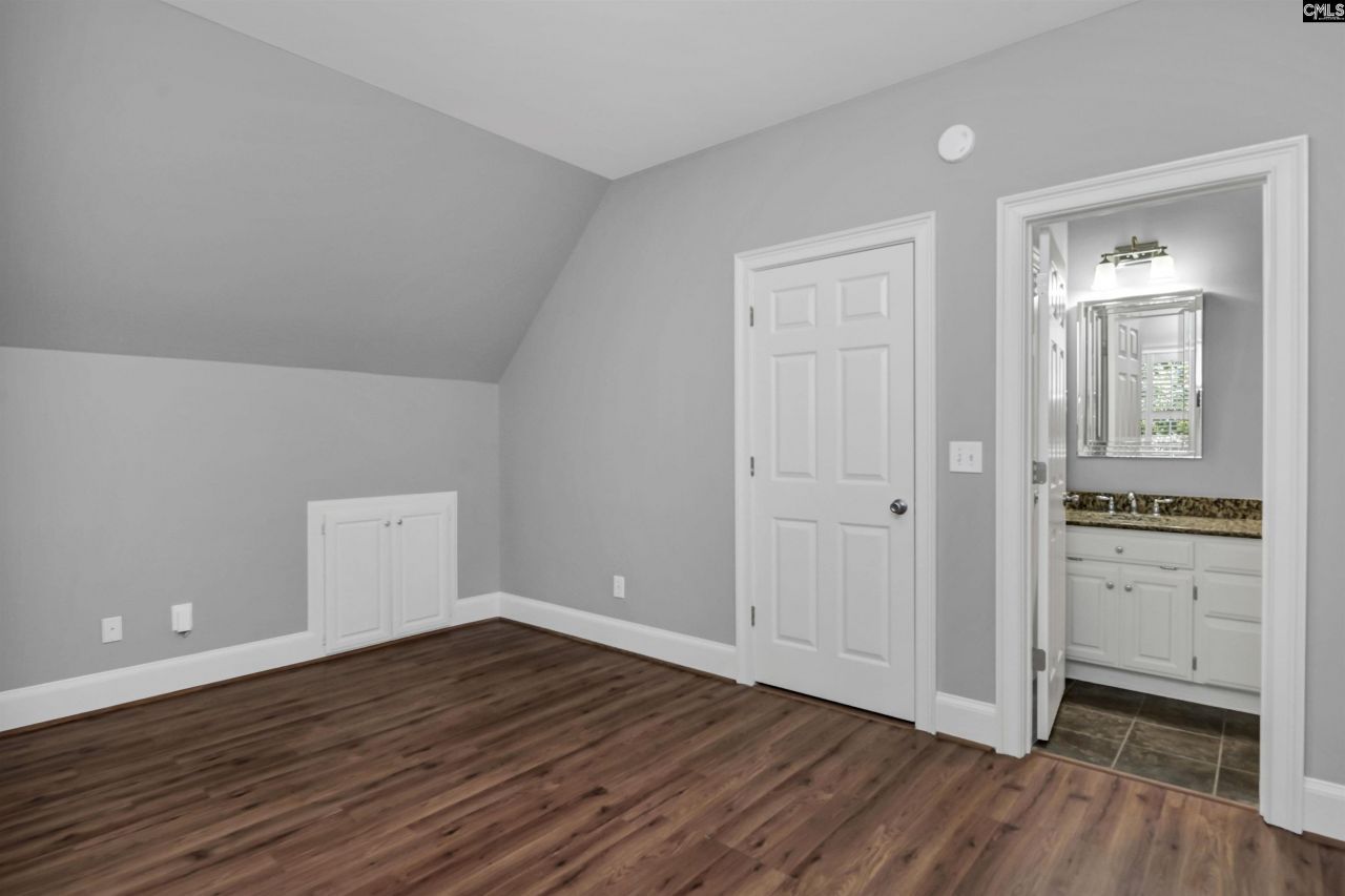 271 Sheringham Road Photo 25